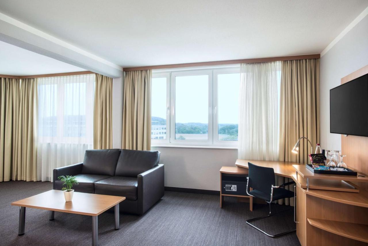 NH Frankfurt Mörfelden Conference Center Hotel Buitenkant foto