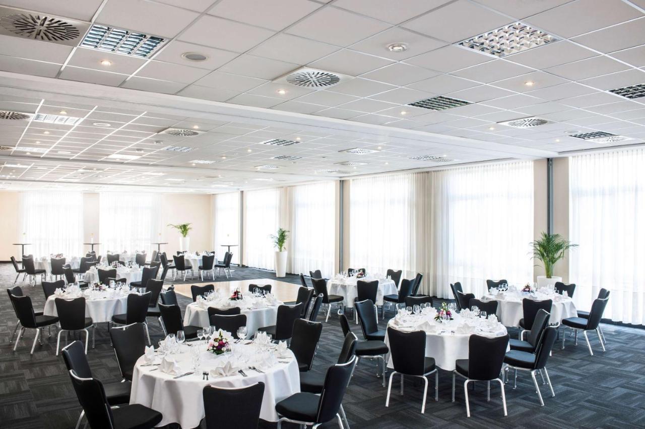 NH Frankfurt Mörfelden Conference Center Hotel Buitenkant foto
