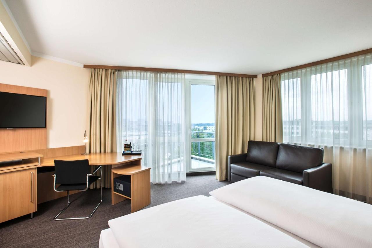 NH Frankfurt Mörfelden Conference Center Hotel Buitenkant foto